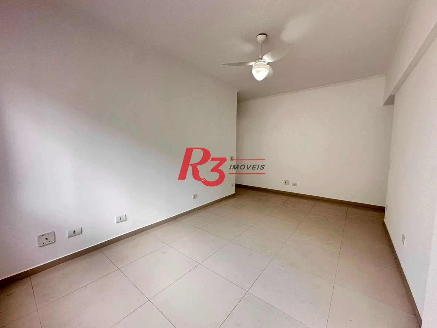Apartamento com 2 dormitórios à venda, 73 m² por R$ 545.000,00 - Ponta da Praia - Santos/SP