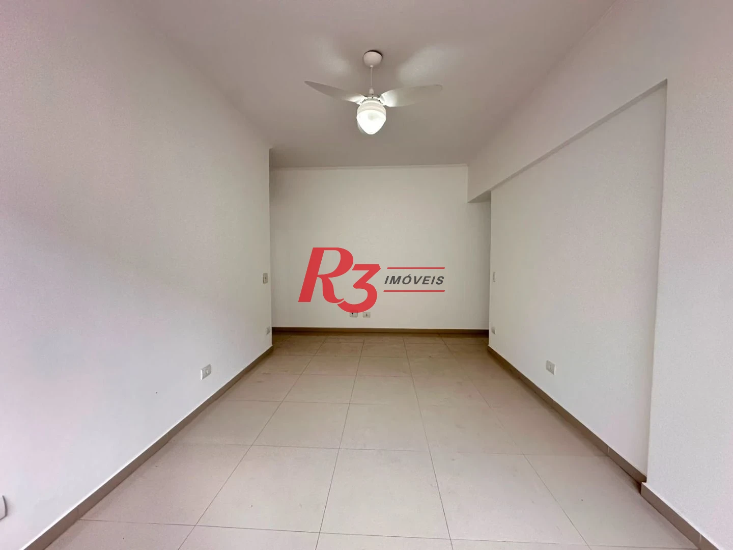 Apartamento com 2 dormitórios à venda, 73 m² por R$ 545.000,00 - Ponta da Praia - Santos/SP