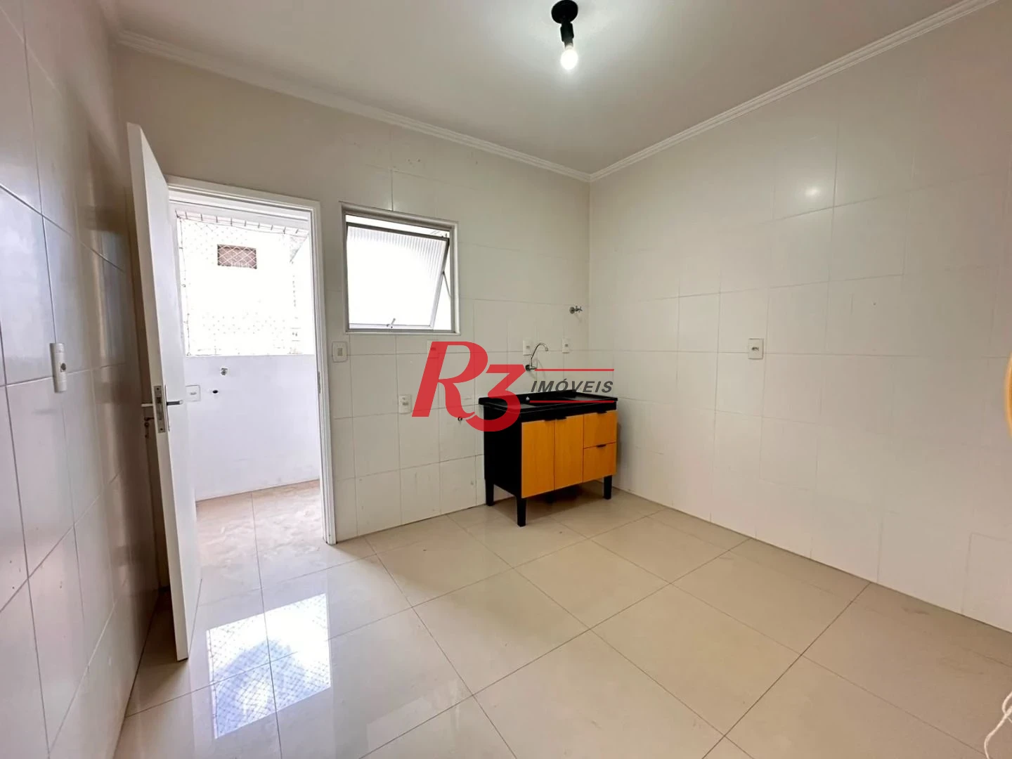 Apartamento com 2 dormitórios à venda, 73 m² por R$ 545.000,00 - Ponta da Praia - Santos/SP