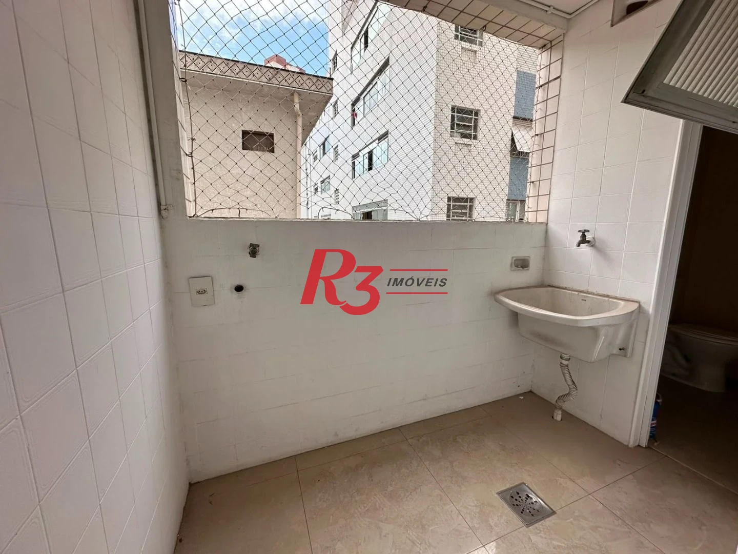 Apartamento com 2 dormitórios à venda, 73 m² por R$ 545.000,00 - Ponta da Praia - Santos/SP