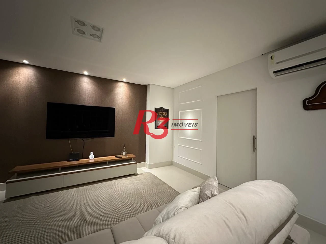 Apartamento com 1 dormitório à venda, 106 m² por R$ 2.000.000,00 - Aparecida - Santos/SP