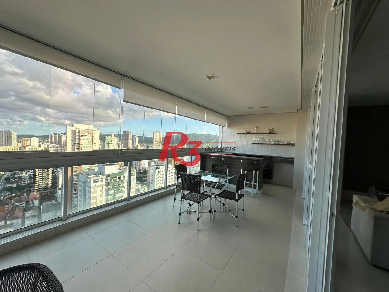 Apartamento com 1 dormitório à venda, 106 m² por R$ 2.000.000,00 - Aparecida - Santos/SP