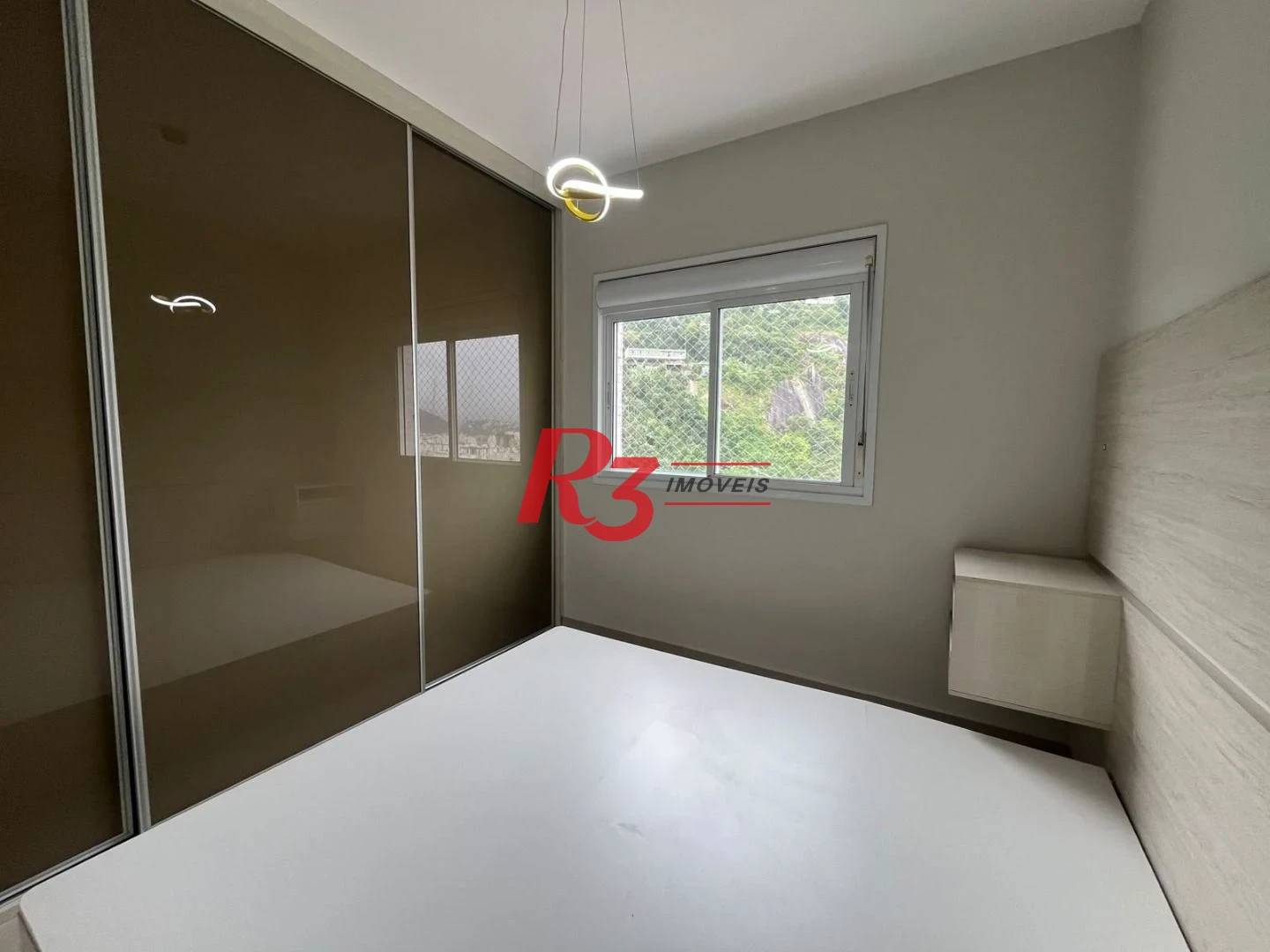Apartamento com 3 dormitórios para alugar, 98 m² por R$ 6.800,00/mês - Marapé - Santos/SP