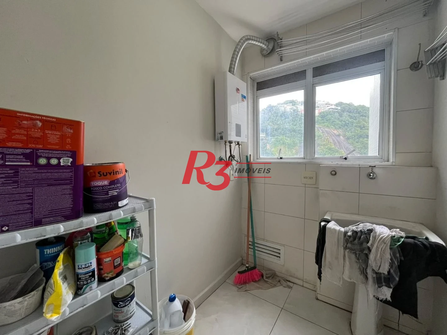 Apartamento com 3 dormitórios para alugar, 98 m² por R$ 6.800,00/mês - Marapé - Santos/SP