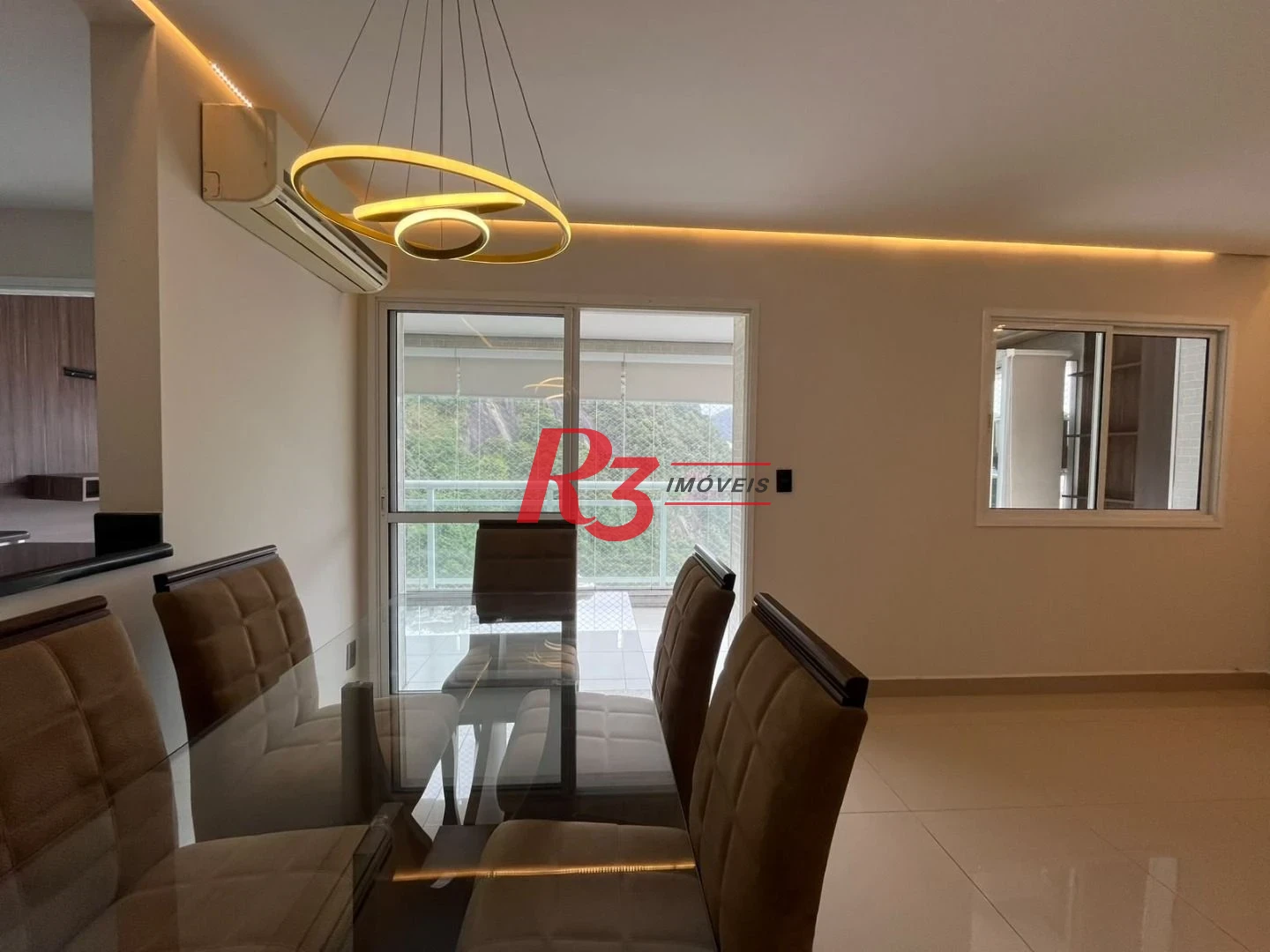 Apartamento com 3 dormitórios para alugar, 98 m² por R$ 6.800,00/mês - Marapé - Santos/SP
