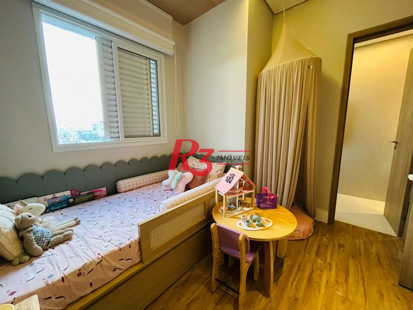 Apartamento com 3 dormitórios à venda, 101 m² por R$ 2.200.000,00 - Gonzaga - Santos/SP
