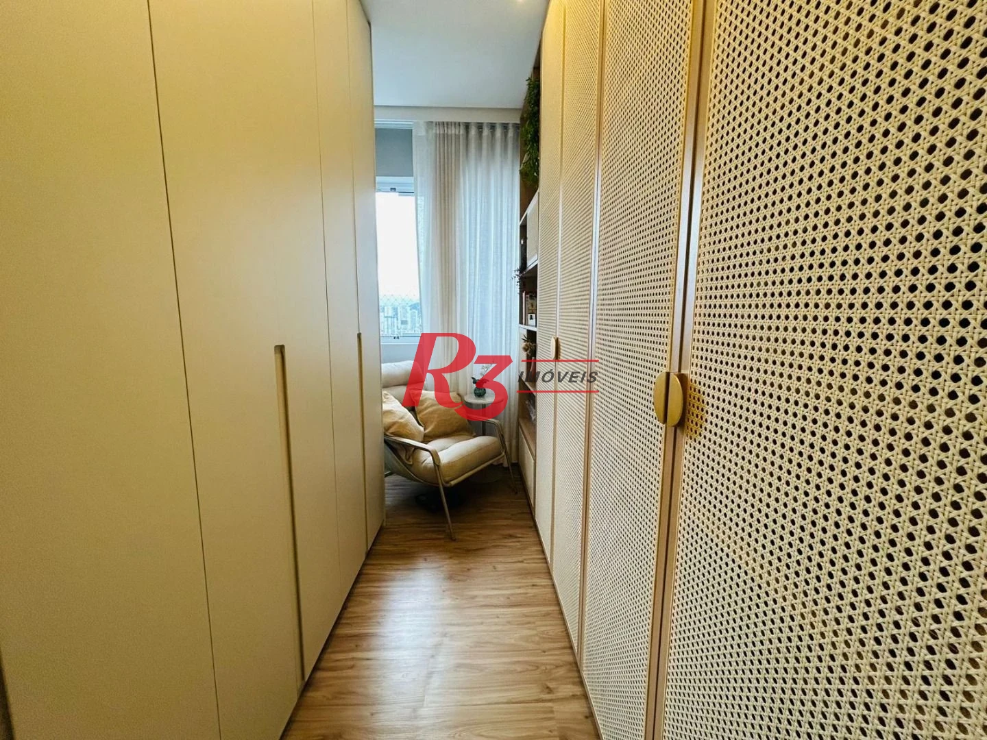 Apartamento com 3 dormitórios à venda, 101 m² por R$ 2.200.000,00 - Gonzaga - Santos/SP