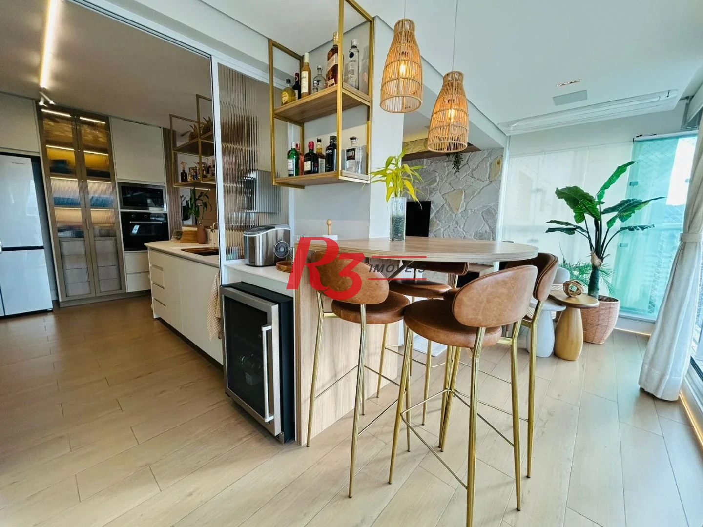 Apartamento com 3 dormitórios à venda, 101 m² por R$ 2.200.000,00 - Gonzaga - Santos/SP