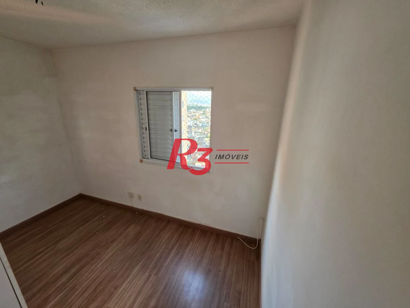 Apartamento com 3 dormitórios à venda, 69 m² por R$ 395.000,00 - Areia Branca - Santos/SP