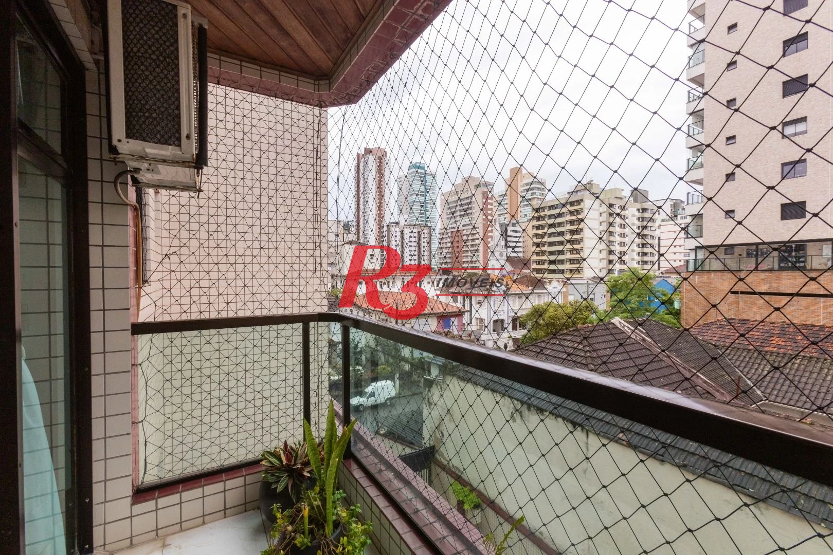 Apartamento com 2 dormitórios à venda, 95 m² por R$ 680.000,00 - Pompéia - Santos/SP