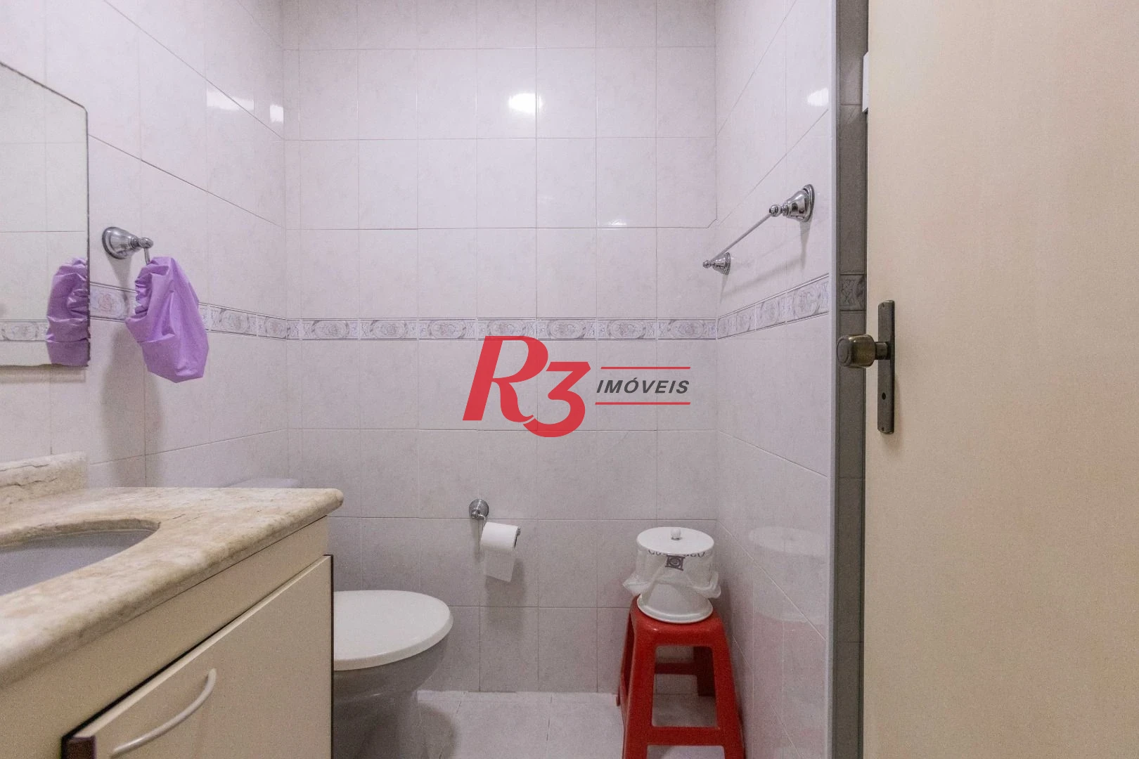 Apartamento com 2 dormitórios à venda, 95 m² por R$ 680.000,00 - Pompéia - Santos/SP