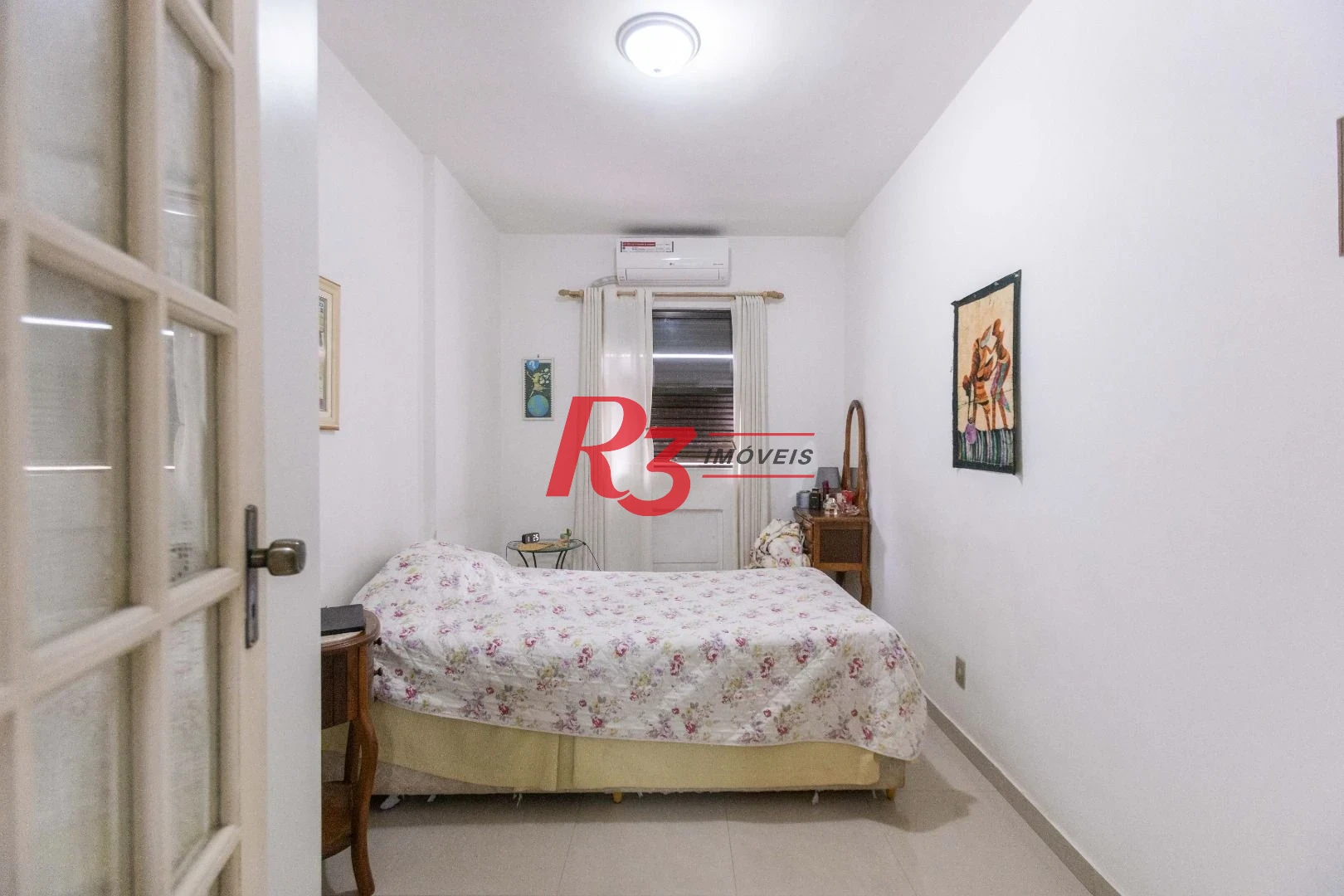 Apartamento com 2 dormitórios à venda, 95 m² por R$ 680.000,00 - Pompéia - Santos/SP