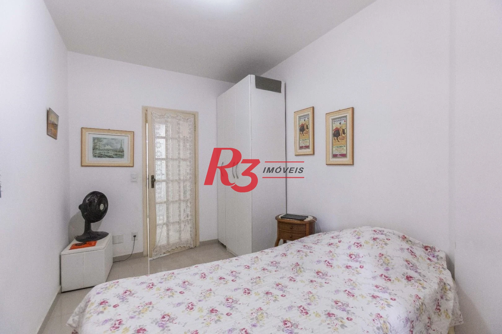 Apartamento com 2 dormitórios à venda, 95 m² por R$ 680.000,00 - Pompéia - Santos/SP