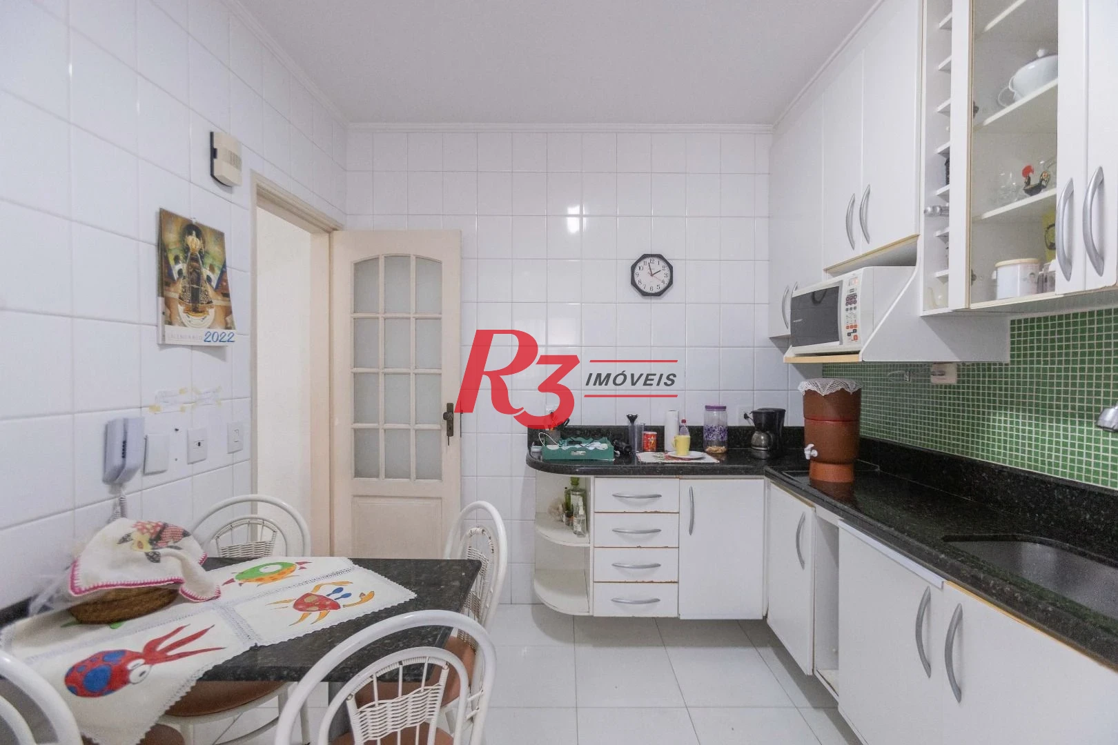 Apartamento com 2 dormitórios à venda, 95 m² por R$ 680.000,00 - Pompéia - Santos/SP
