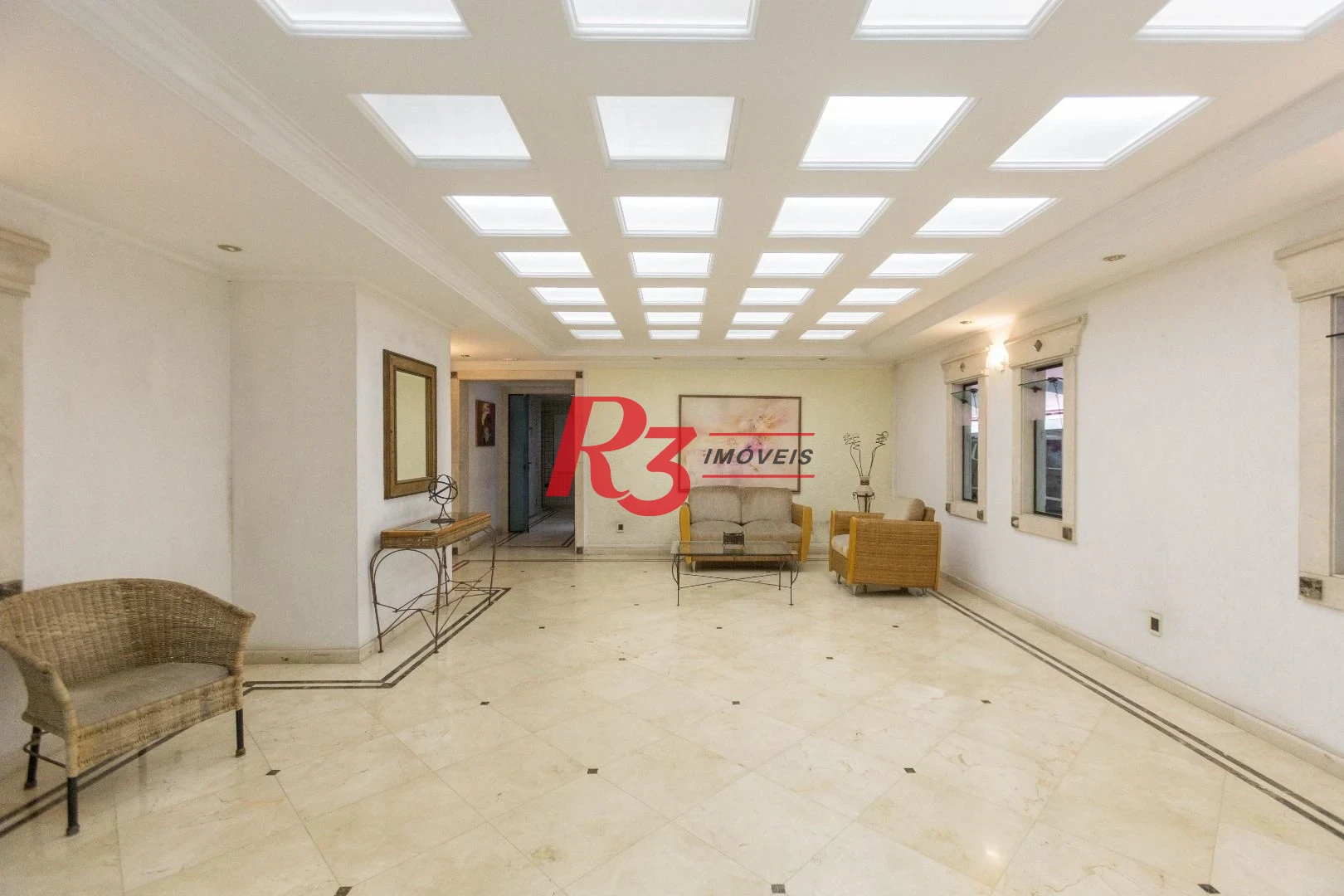 Apartamento com 2 dormitórios à venda, 95 m² por R$ 680.000,00 - Pompéia - Santos/SP