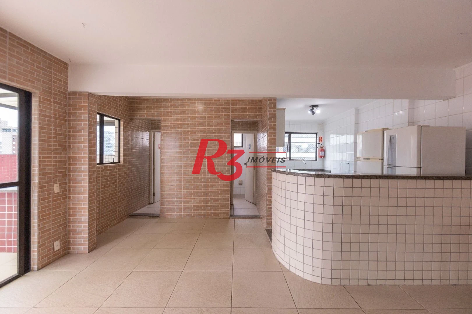 Apartamento com 2 dormitórios à venda, 95 m² por R$ 680.000,00 - Pompéia - Santos/SP