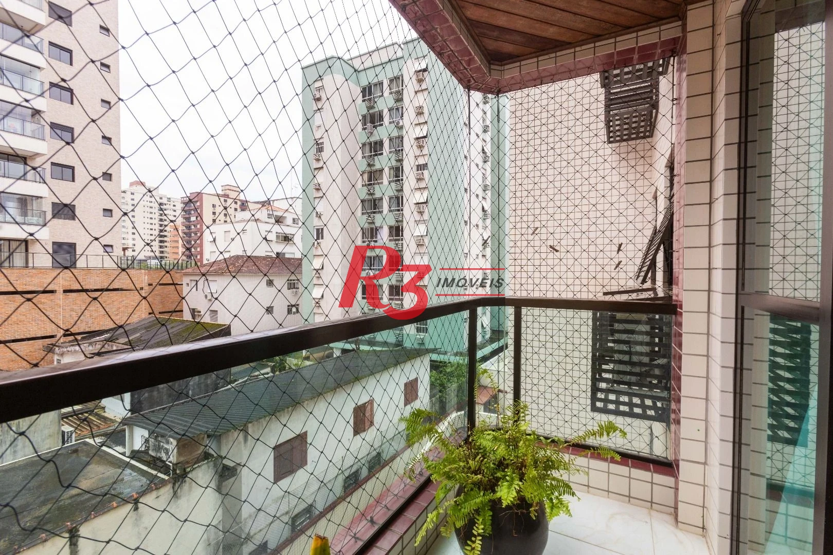 Apartamento com 2 dormitórios à venda, 95 m² por R$ 680.000,00 - Pompéia - Santos/SP