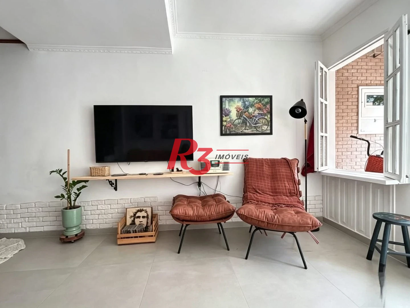 Sobrado com 2 dormitórios à venda, 70 m² por R$ 585.000,00 - Ponta da Praia - Santos/SP