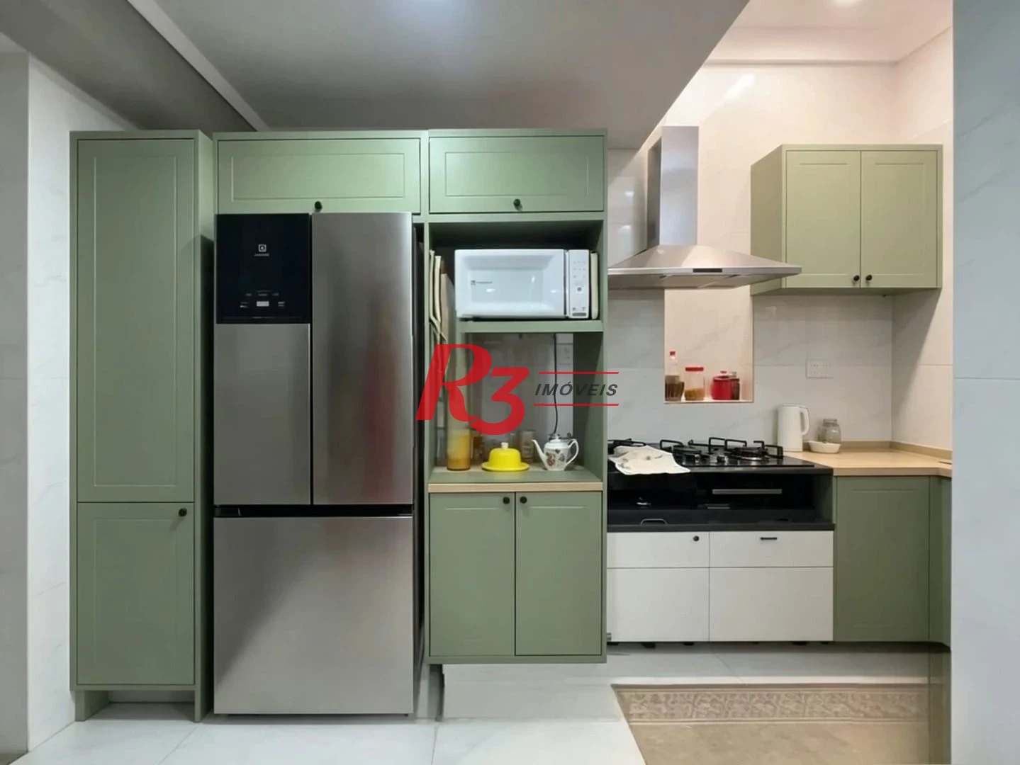 Sobrado com 2 dormitórios à venda, 70 m² por R$ 585.000,00 - Ponta da Praia - Santos/SP