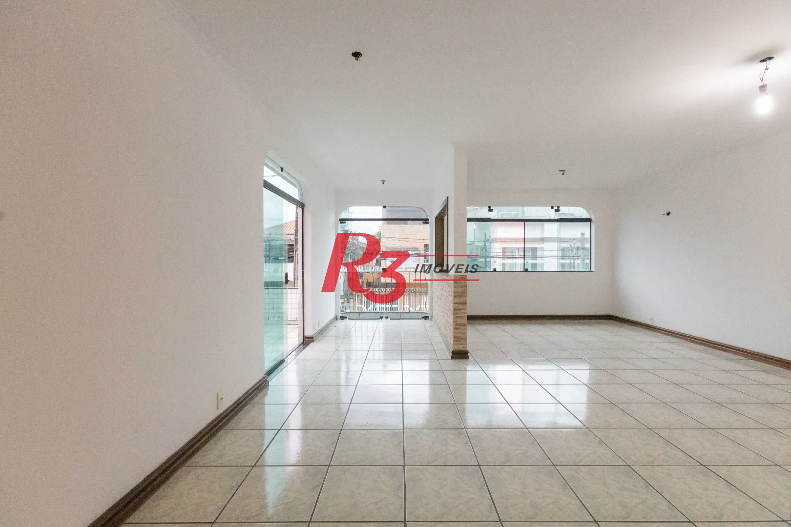 Casa com 3 dormitórios à venda, 164 m² por R$ 1.090.000,00 - Ponta da Praia - Santos/SP