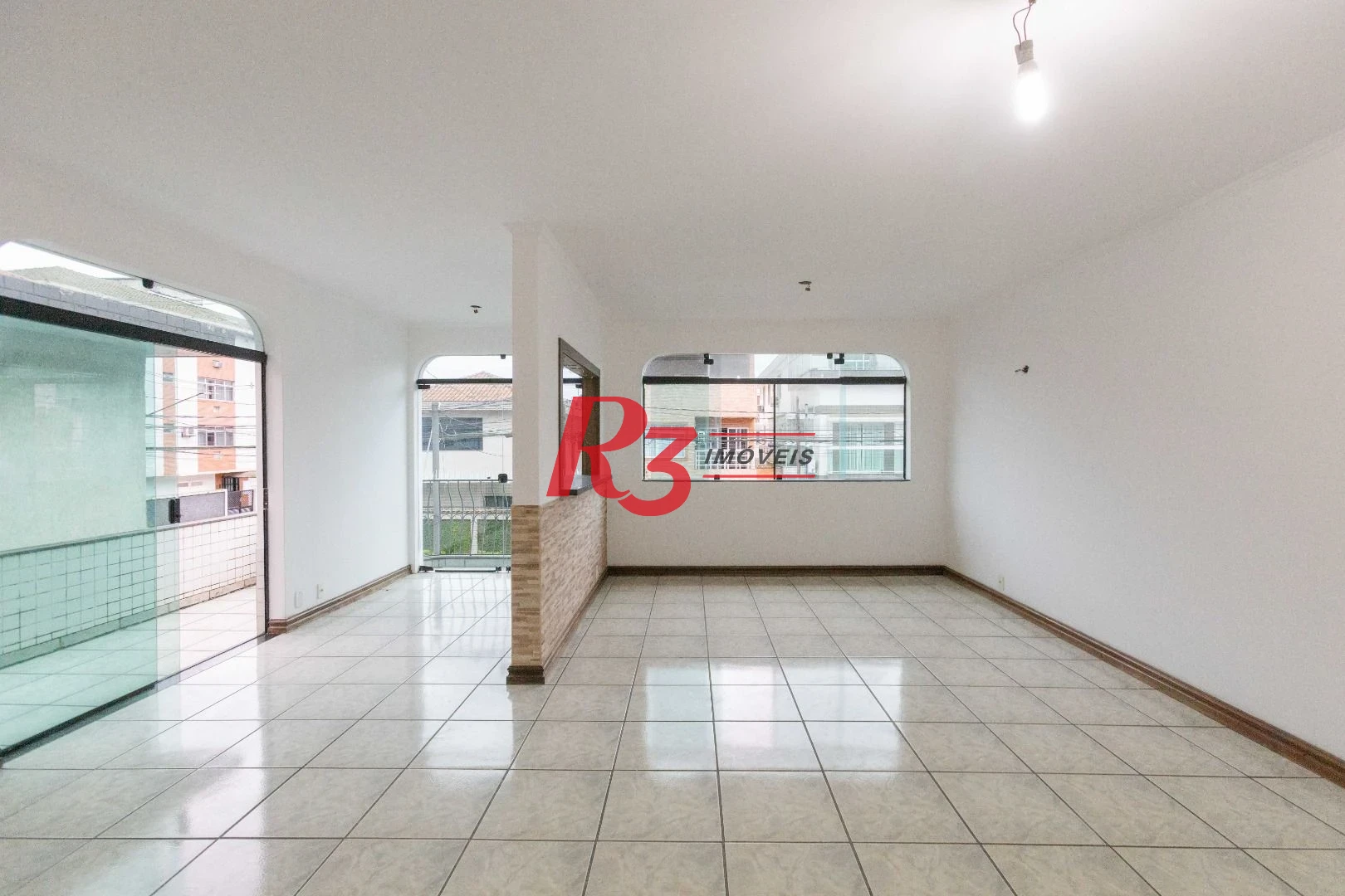 Casa com 3 dormitórios à venda, 164 m² por R$ 1.090.000,00 - Ponta da Praia - Santos/SP