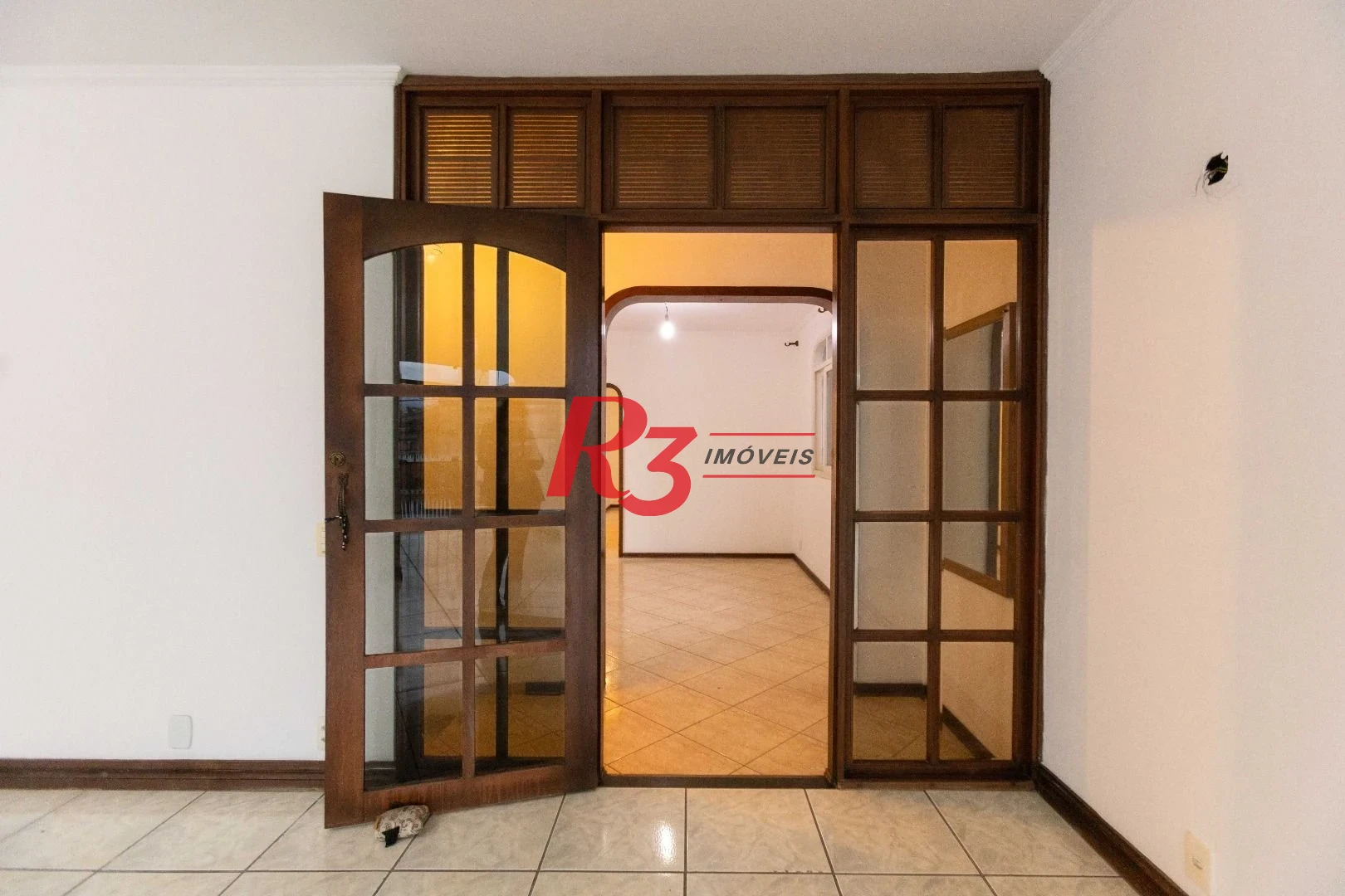 Casa com 3 dormitórios à venda, 164 m² por R$ 1.090.000,00 - Ponta da Praia - Santos/SP