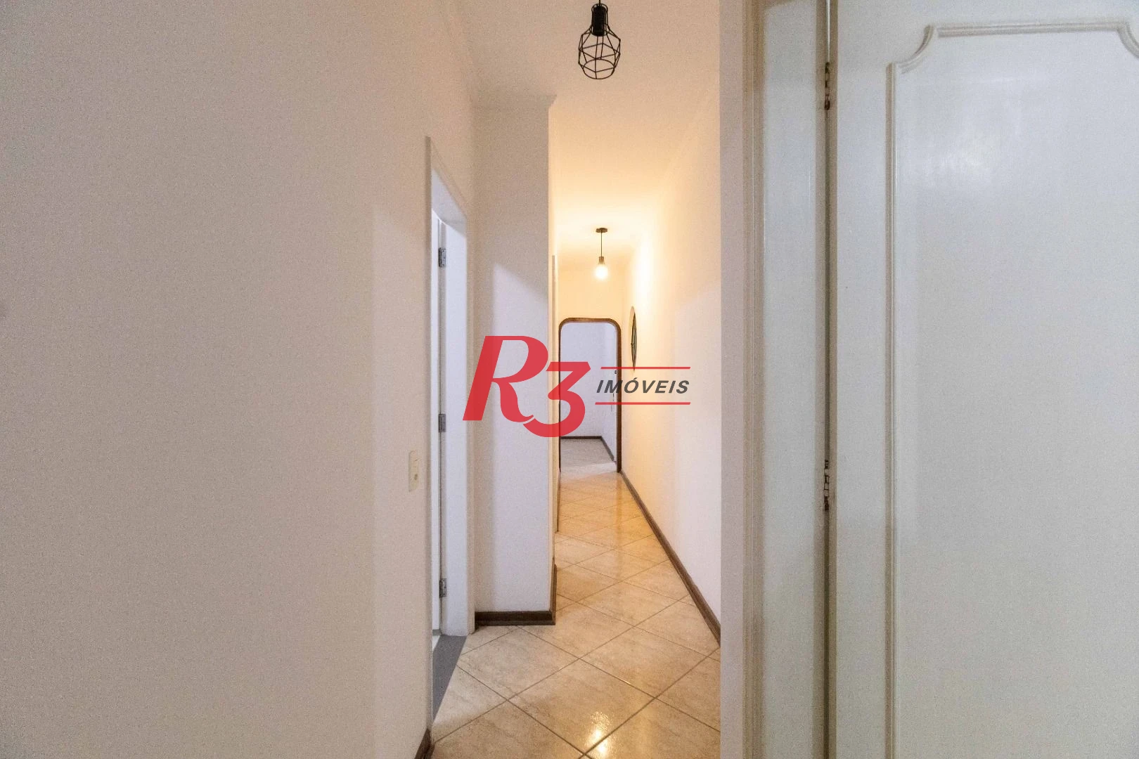 Casa com 3 dormitórios à venda, 164 m² por R$ 1.090.000,00 - Ponta da Praia - Santos/SP