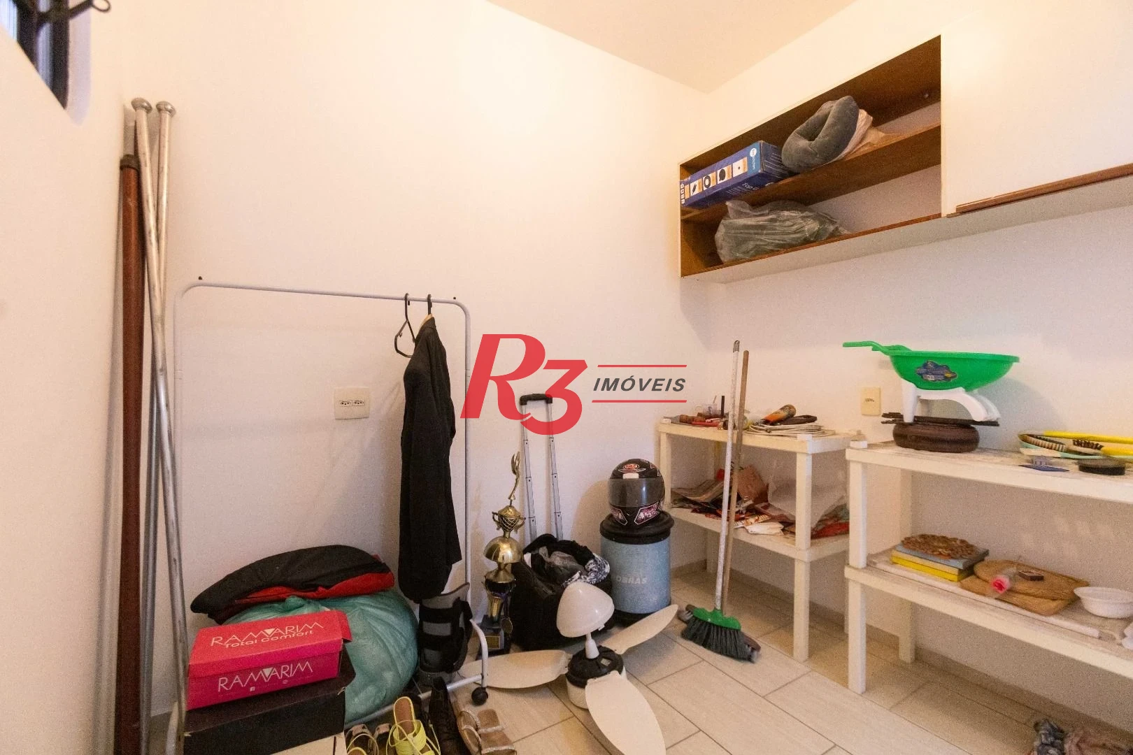 Casa com 3 dormitórios à venda, 164 m² por R$ 1.090.000,00 - Ponta da Praia - Santos/SP