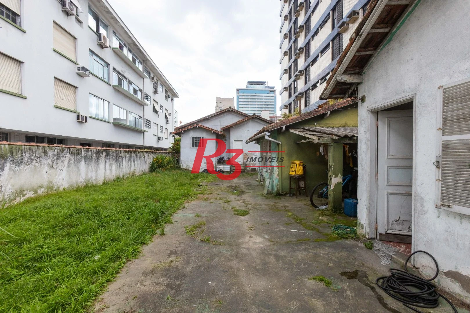 Casa com 4 dormitórios para alugar, 625 m² por R$ 30.800,00/mês - Boqueirão - Santos/SP