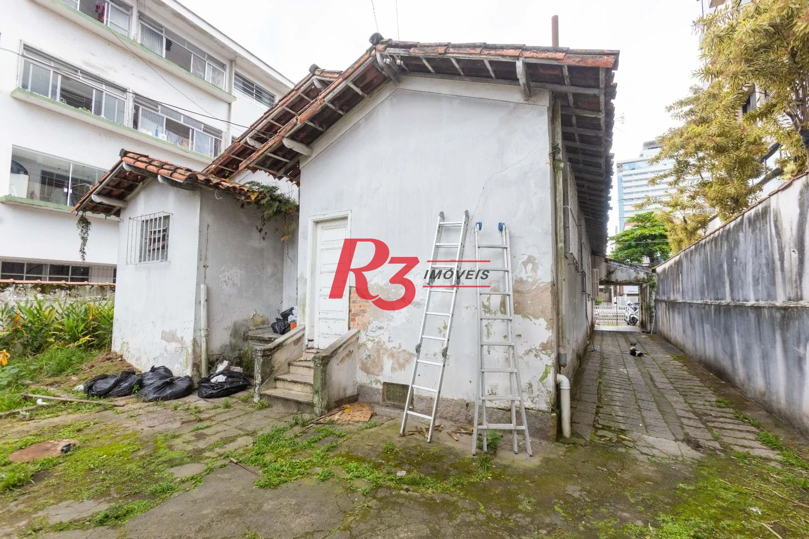 Casa com 4 dormitórios para alugar, 625 m² por R$ 30.800,00/mês - Boqueirão - Santos/SP