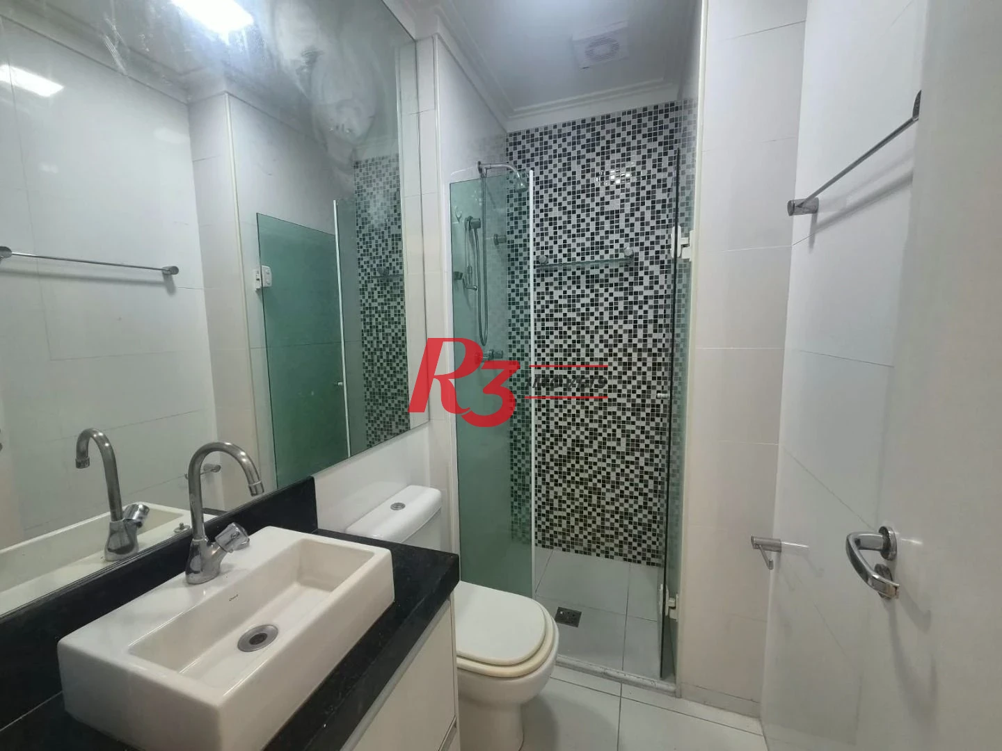Apartamento com 3 dormitórios à venda, 77 m² por R$ 819.000,00 - Ponta da Praia - Santos/SP