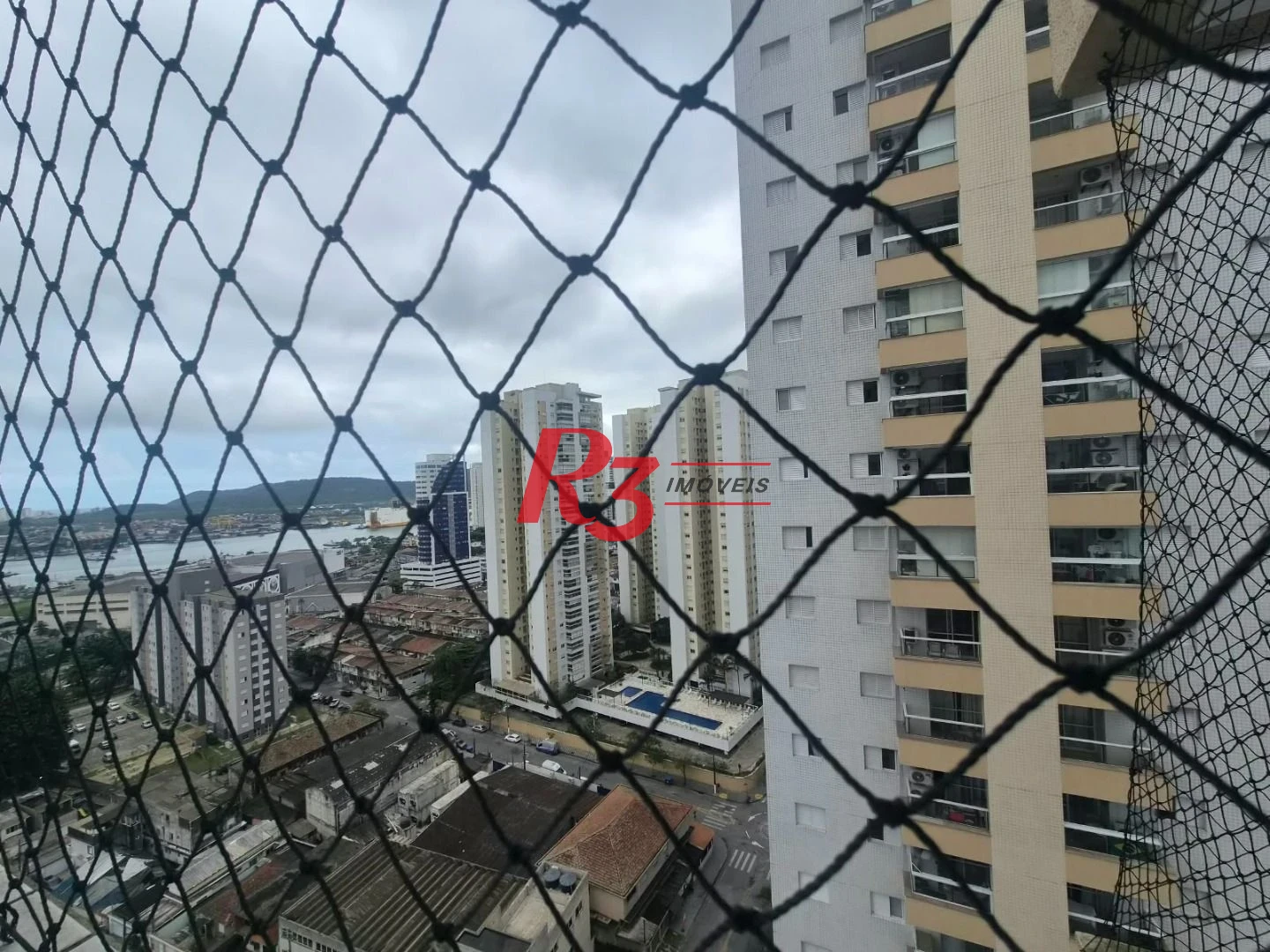 Apartamento com 3 dormitórios à venda, 77 m² por R$ 819.000,00 - Ponta da Praia - Santos/SP