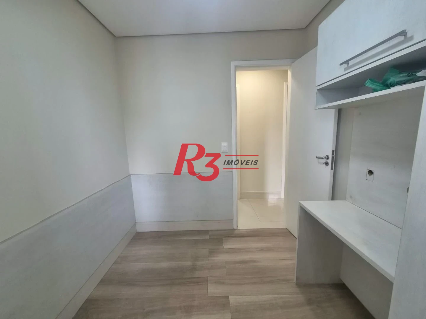 Apartamento com 3 dormitórios à venda, 77 m² por R$ 819.000,00 - Ponta da Praia - Santos/SP