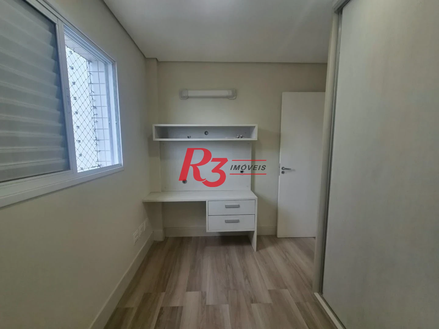 Apartamento com 3 dormitórios à venda, 77 m² por R$ 819.000,00 - Ponta da Praia - Santos/SP