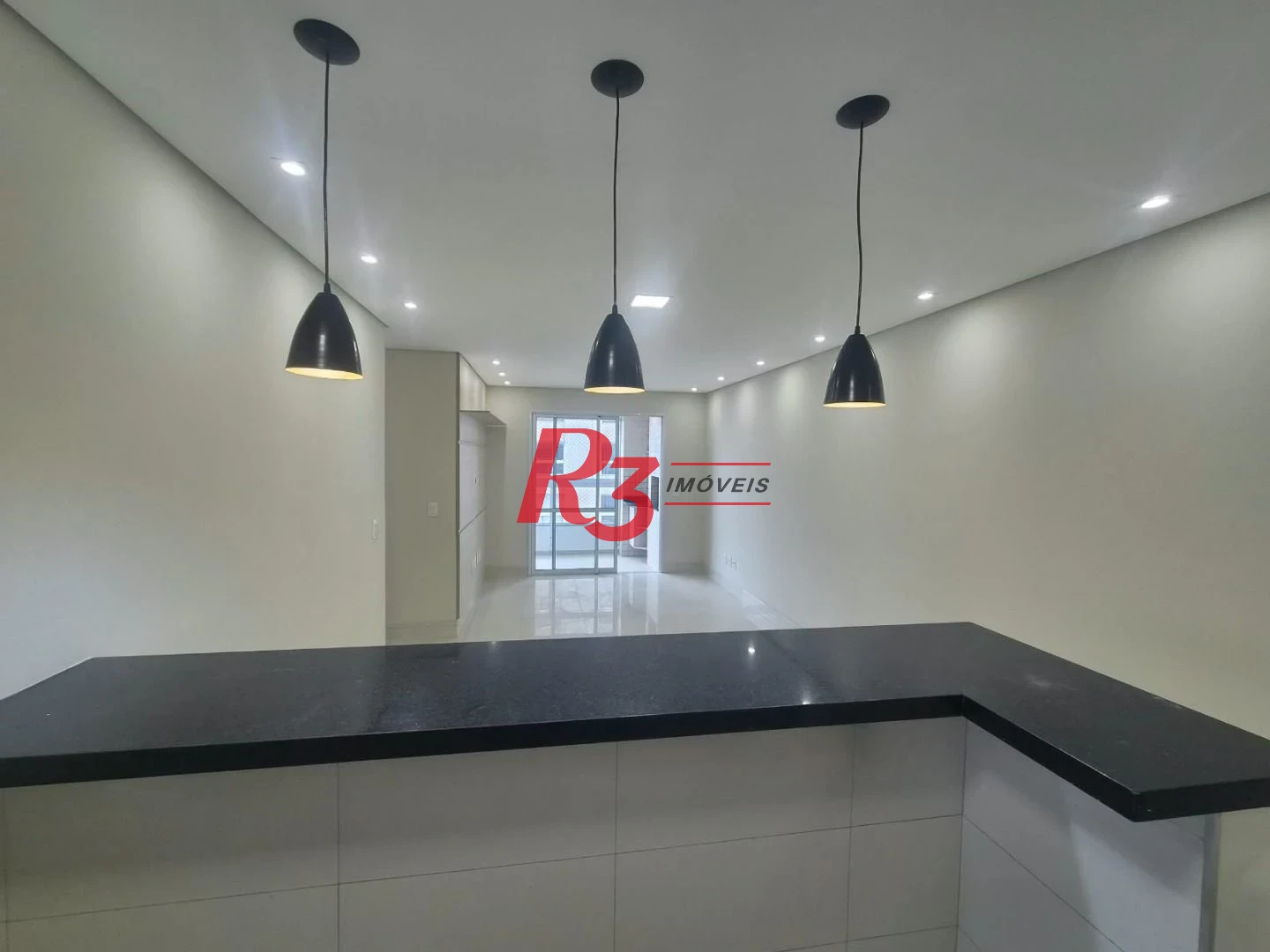 Apartamento com 3 dormitórios à venda, 77 m² por R$ 819.000,00 - Ponta da Praia - Santos/SP