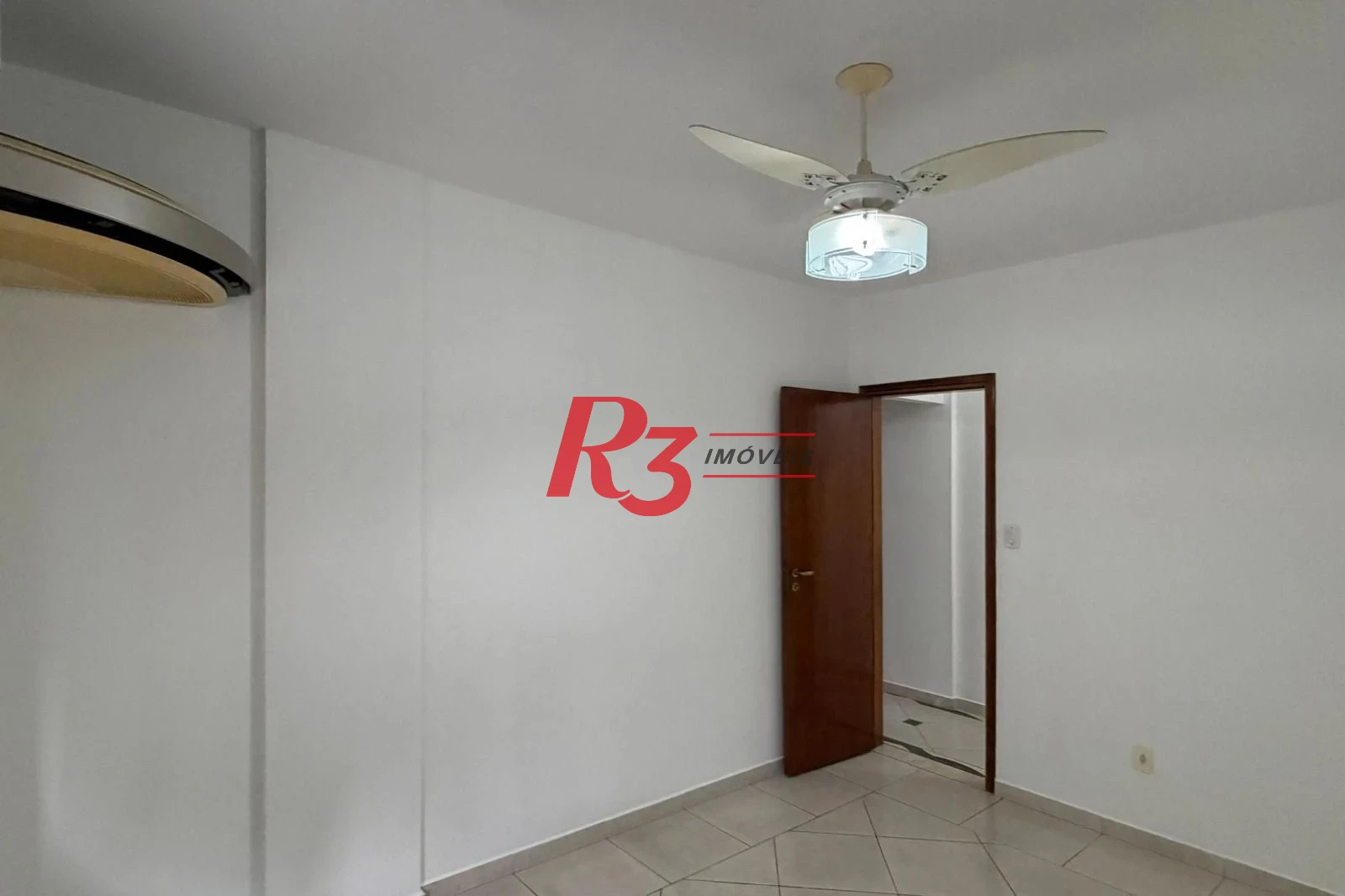 Apartamento com 3 dormitórios para alugar, 118 m² por R$ 3.800,02/mês - Aparecida - Santos/SP