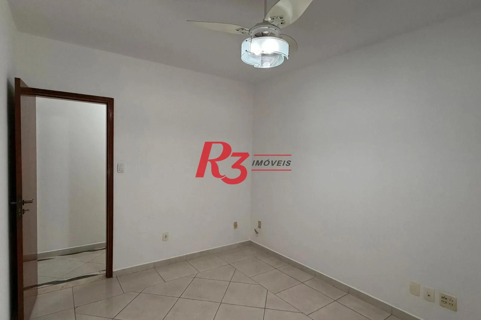 Apartamento com 3 dormitórios para alugar, 118 m² por R$ 3.800,02/mês - Aparecida - Santos/SP