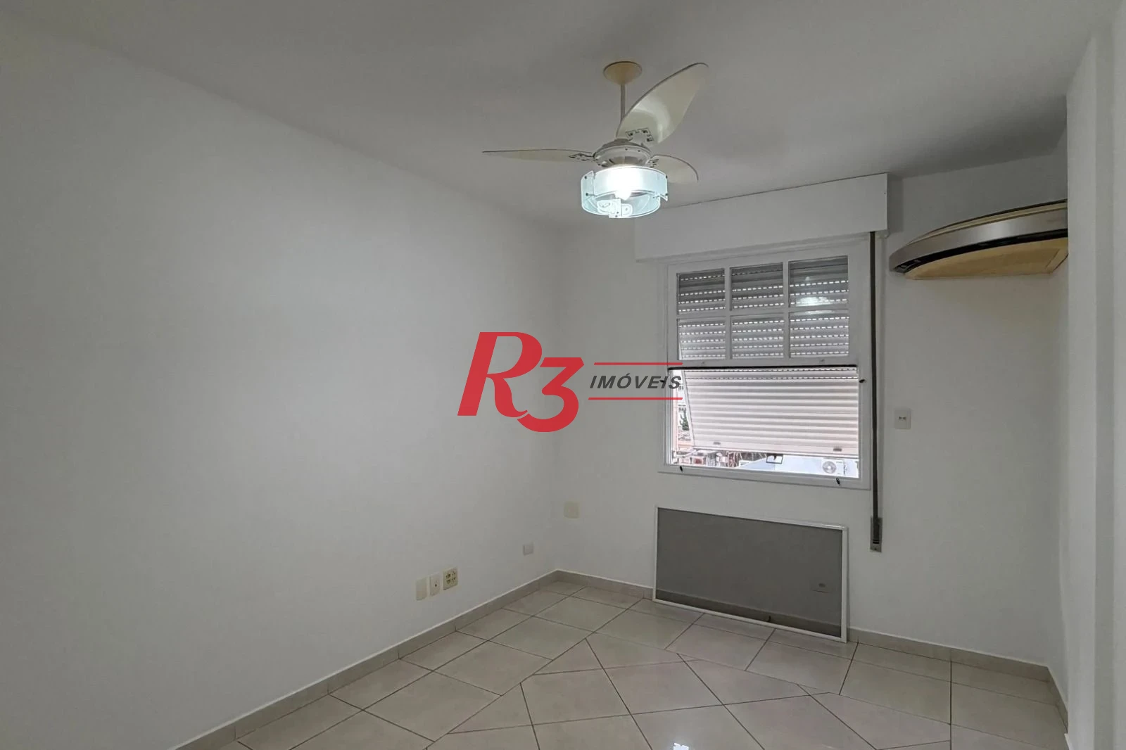 Apartamento com 3 dormitórios para alugar, 118 m² por R$ 3.800,02/mês - Aparecida - Santos/SP