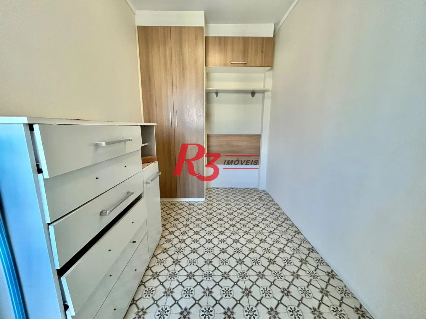 Apartamento com 2 dormitórios à venda, 98 m² por R$ 730.000,00 - Gonzaga - Santos/SP