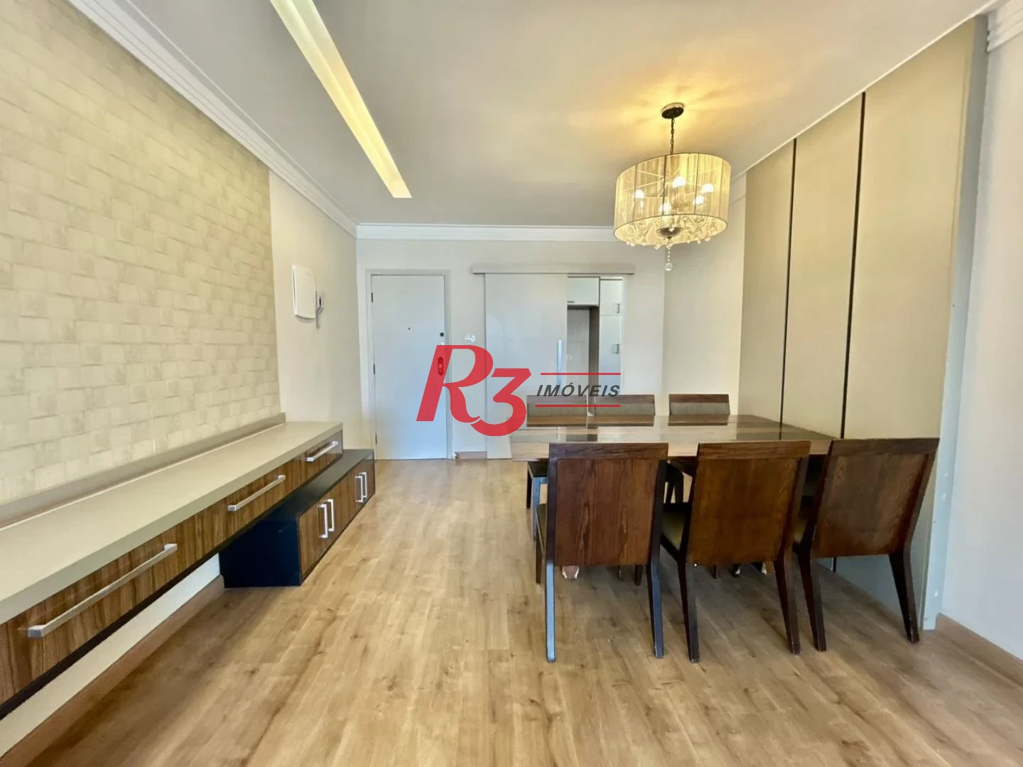 Apartamento com 2 dormitórios à venda, 98 m² por R$ 730.000,00 - Gonzaga - Santos/SP