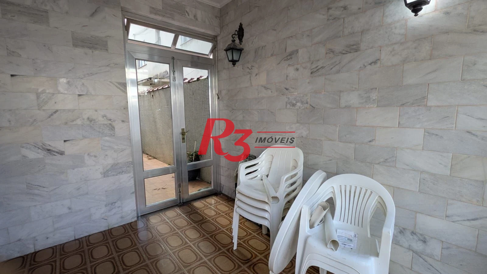 Sobrado com 3 dormitórios para alugar, 140 m² por R$ 5.200,00/mês - Embaré - Santos/SP