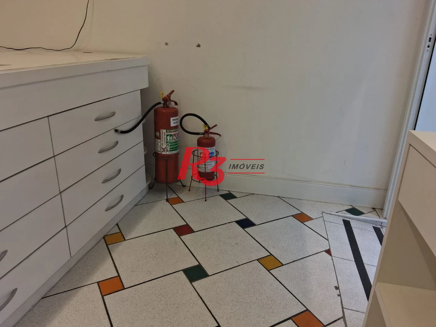 Loja para alugar, 25 m² por R$ 6.500,00/mês - Gonzaga - Santos/SP