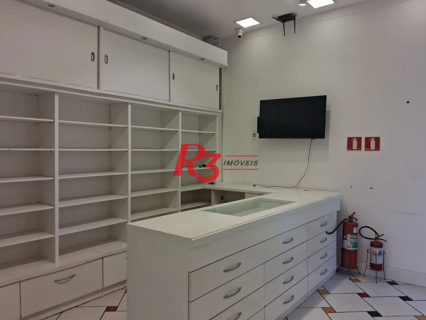 Loja para alugar, 25 m² por R$ 6.500,00/mês - Gonzaga - Santos/SP