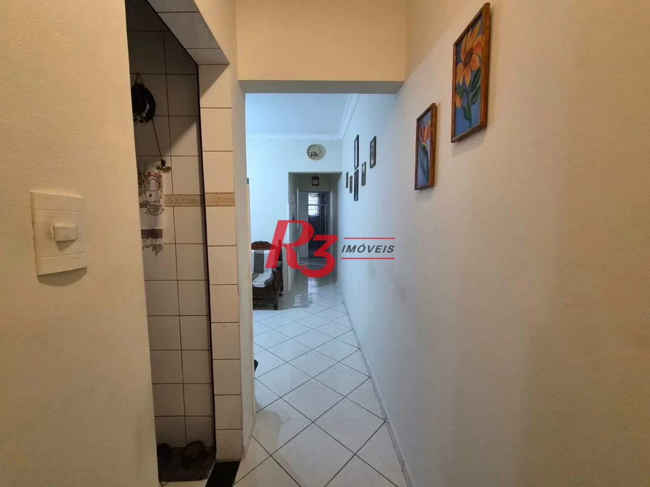 Apartamento com 2 dormitórios à venda, 71 m² por R$ 399.000,00 - Embaré - Santos/SP