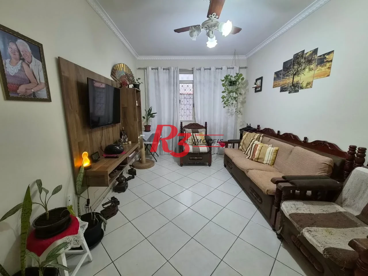 Apartamento com 2 dormitórios à venda, 71 m² por R$ 399.000,00 - Embaré - Santos/SP
