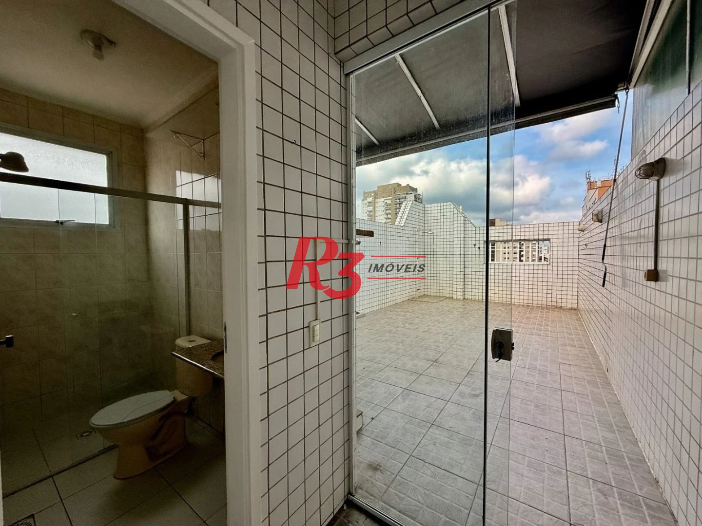 Cobertura com 2 dormitórios para alugar, 171 m² por R$ 4.500,00/mês - Marapé - Santos/SP