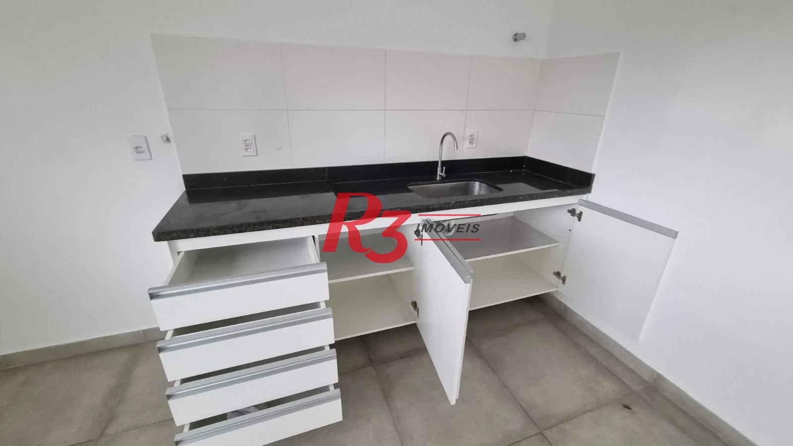 Galpão para alugar, 1000 m² por R$ 157.500,00/mês - Estuário - Santos/SP