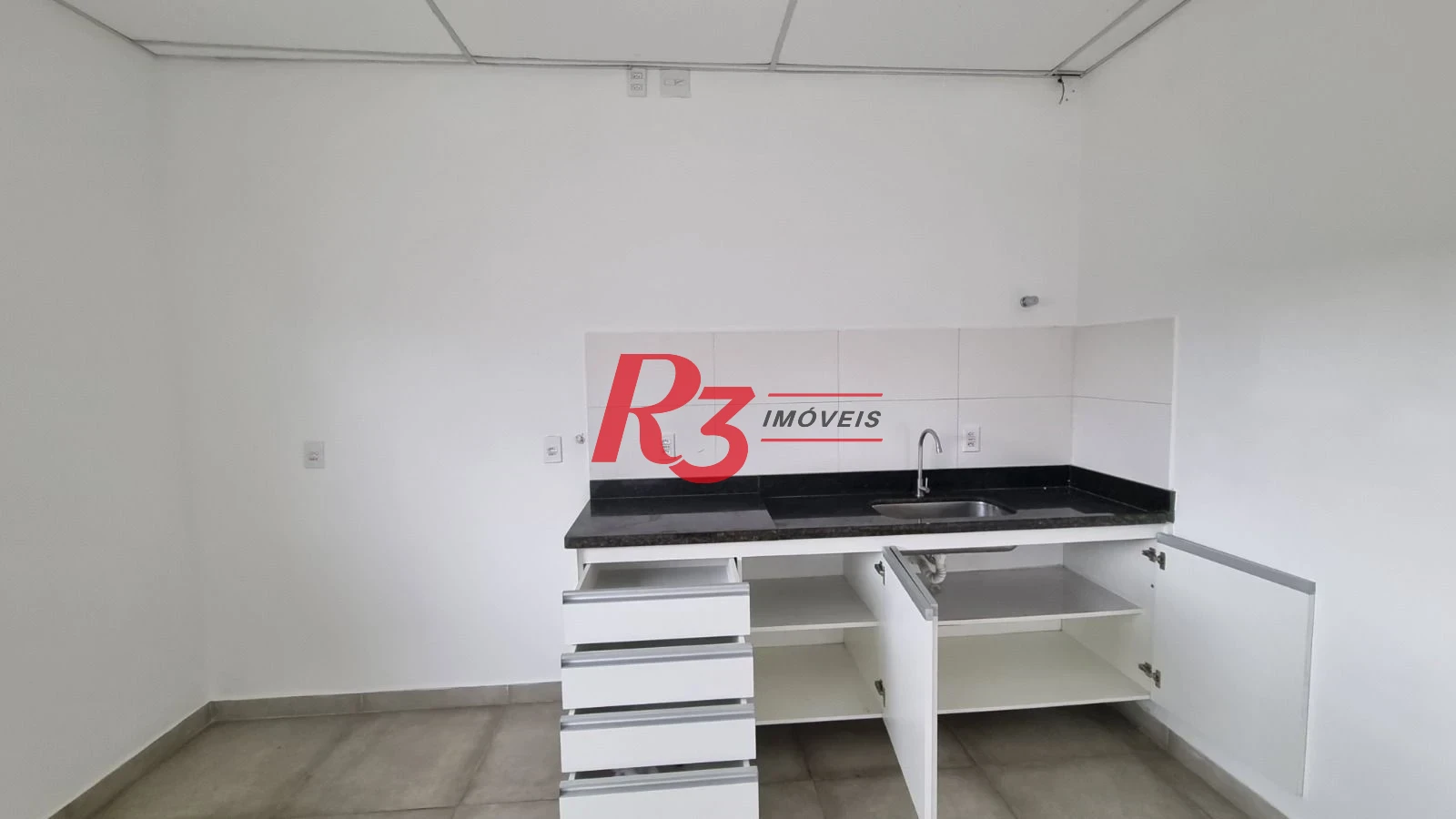 Galpão para alugar, 1000 m² por R$ 157.500,00/mês - Estuário - Santos/SP