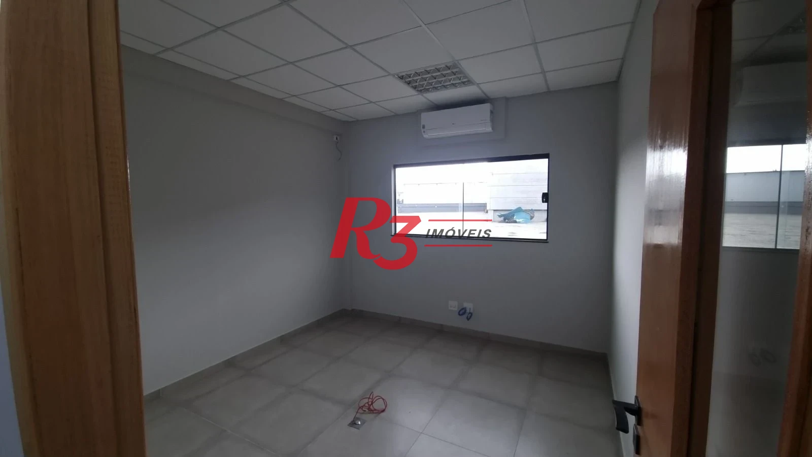 Galpão para alugar, 1000 m² por R$ 157.500,00/mês - Estuário - Santos/SP
