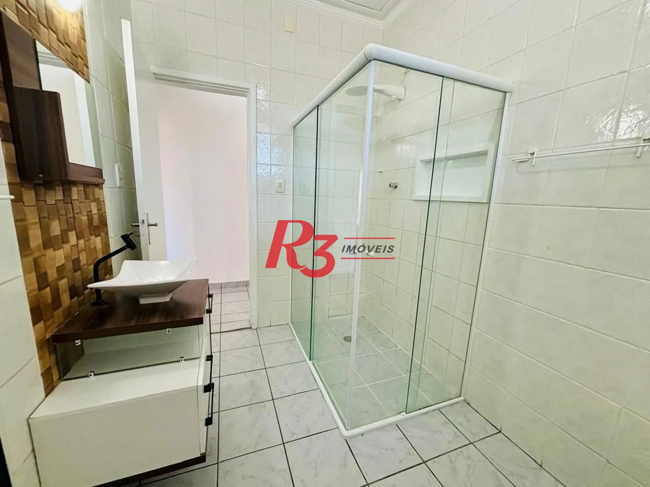 Village com 2 dormitórios à venda, 101 m² por R$ 660.000,00 - Embaré - Santos/SP